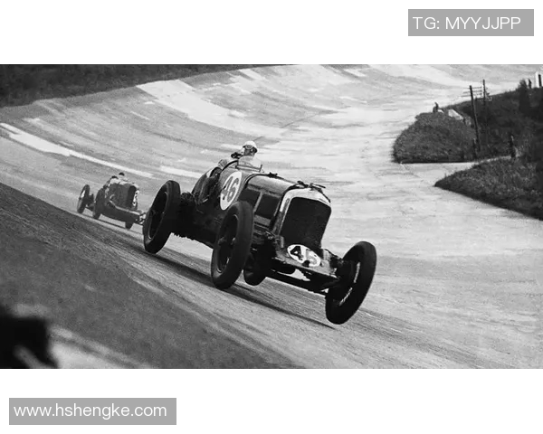 98一代足球明星的辉煌岁月与传奇故事回顾 98一代足球明星的辉煌岁月与传奇故事回顾