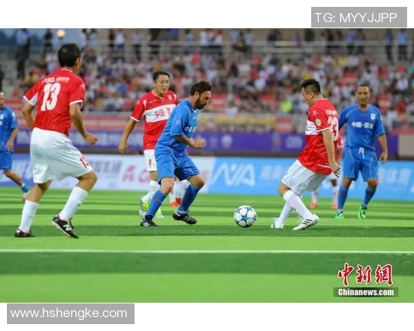 全球足球巨星盘点谁是当今足坛的领军人物与传奇球员 全球足球巨星盘点谁是当今足坛的领军人物与传奇球员